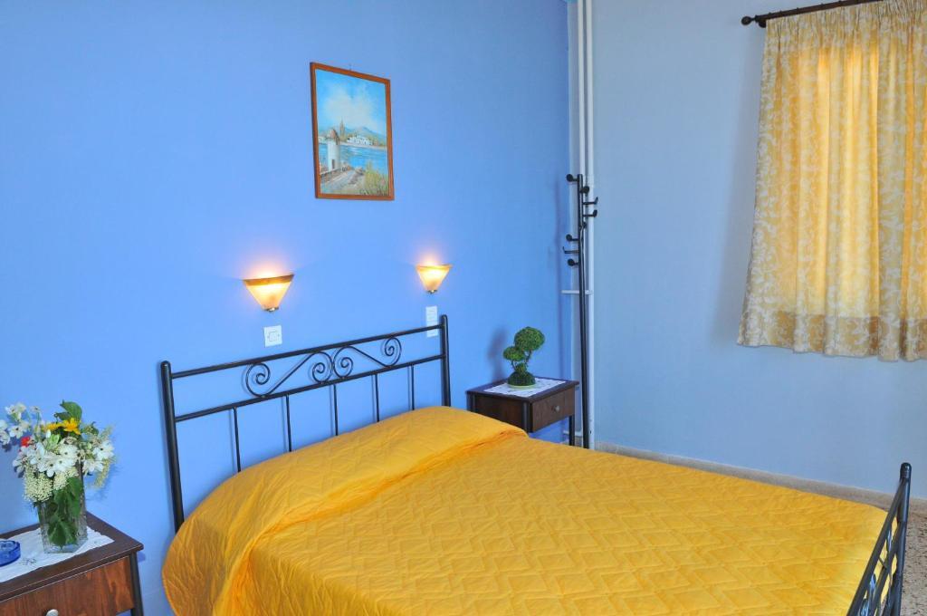 Oasis Hotel Theodoros & Litsa Galaris Agia Marina  Bagian luar foto